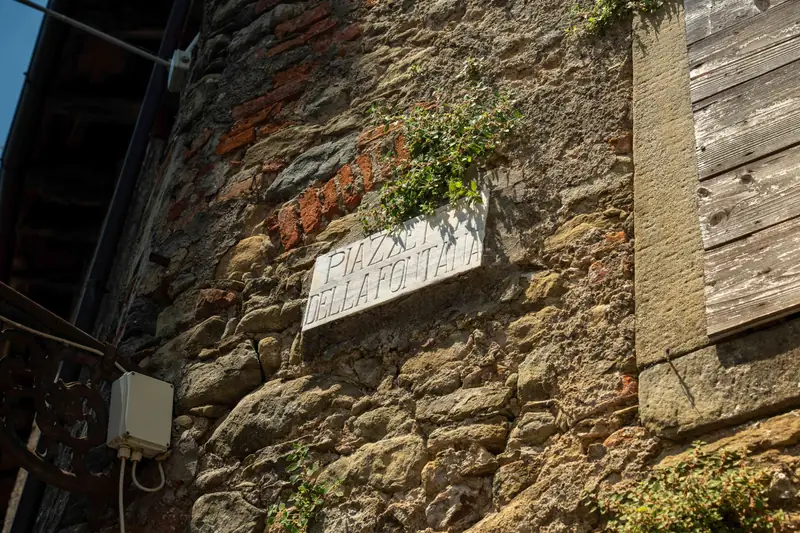 Targa della Piazzetta della Fontana